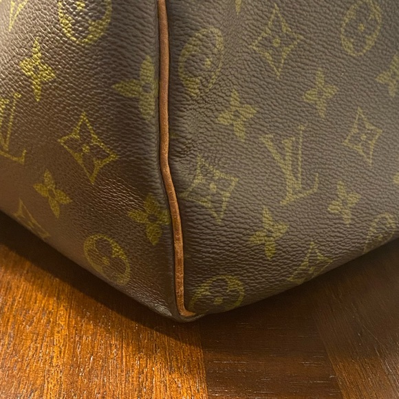 Louis Vuitton Speedy 35 handbag. - Picture 8 of 15